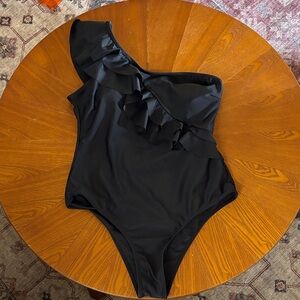 Black One-Shoulder Ruffle Swimsuit